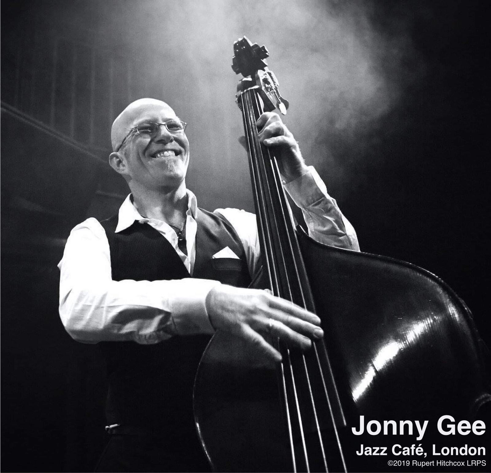 Jonny Gee (foto: Rupert Hitchcox)