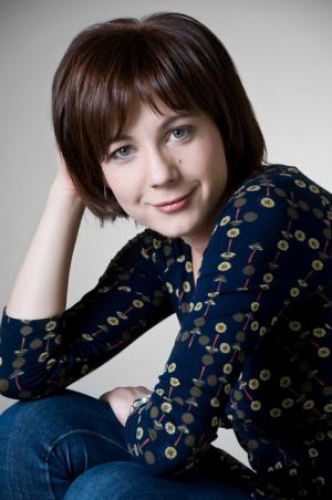 Portret Mirela Oprişor